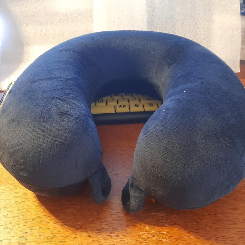 NEW ! Fabuday Memory Foam Travel Pillow Navy Blue